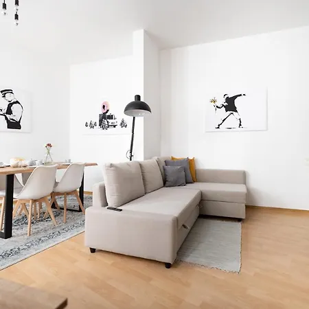 An Der Oper - Innenstadt - Zentral - Kueche - Wifi - Powered By Ko-living