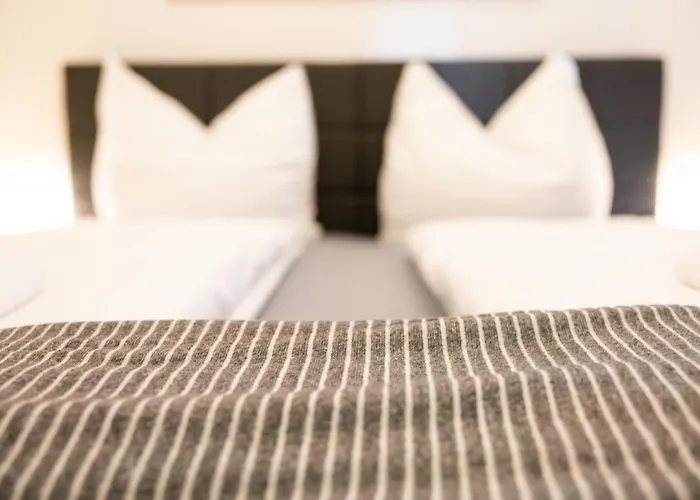 アパートホテル An Der Oper - Innenstadt - Zentral - Kueche - Wifi - Powered By Ko-living 4*