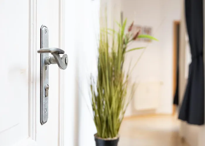 アパートホテル An Der Oper - Innenstadt - Zentral - Kueche - Wifi - Powered By Ko-living 4*